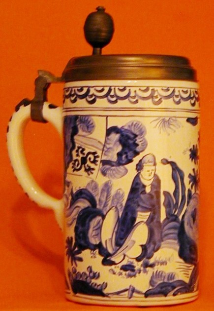 a-copy RDY of a Faience stein (c. 1710) and was issued in 1991 by the König Brewery -1