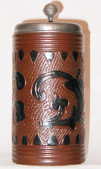 a-copy rdy of a Muskauer stein (c. 1790) and was issued in 1978 by the König Brewery