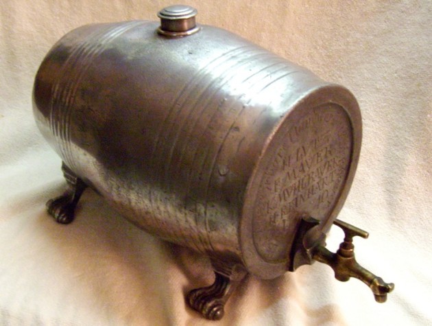 BARREL - BRANDY  OR  SCHNAPPS  PEWTER BARREL DATED 1740