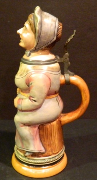 SOS - Woman on a Stump, noT a rock Character Stein # 488Thewalt