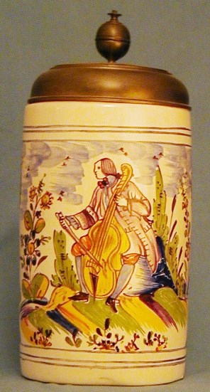 a-copy RDY of a Erfurter Faience stein (c. 1700) and was issued in 1987 by the König Brewery