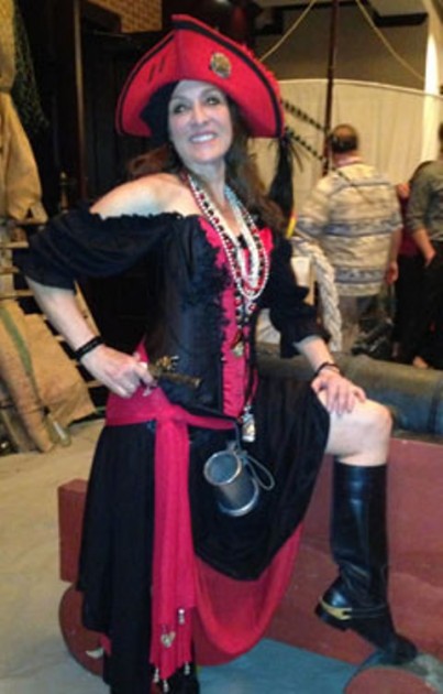 1 - Jamie_Fencel  COMPLIMENTS OF piratefashions.com-pages-some-of-arrrrr-fine-customers-in-pirate-fashion-garb