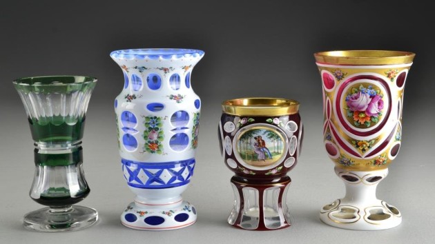 SOS -  beakers  not vases midwest auction galleries