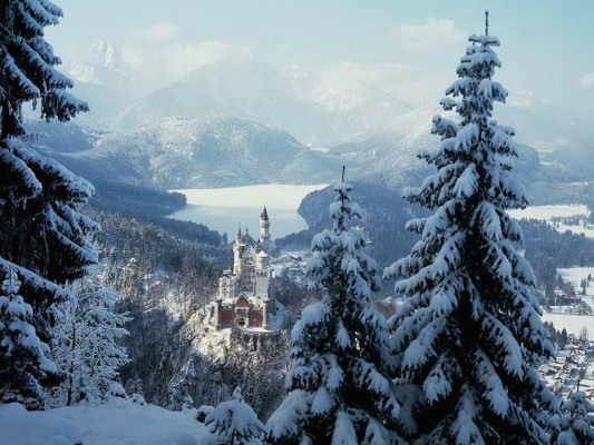 CR- Neuschwanstein Castle Germany