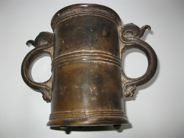 1 - BRONZE -MORTAR  CA 1400  FR N. ITALY OR AUST-HUNGARY  -  6 INCHES TALL  INV. NO XXXX - 0320 --   CIRCA 1200 TO 1400'S  EBAY  9-2014